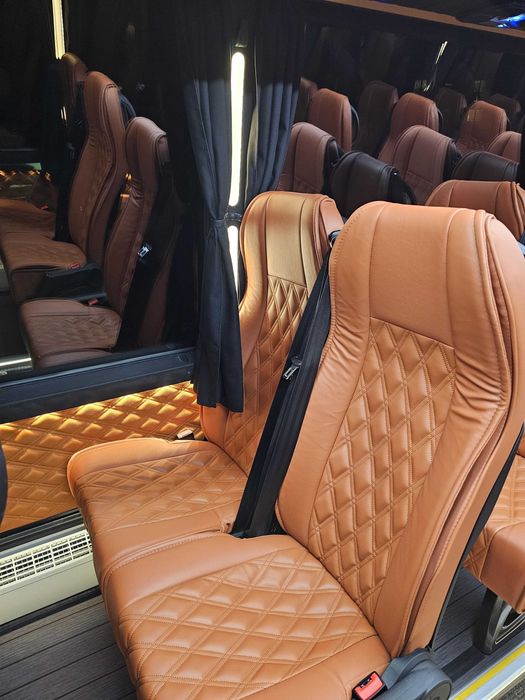 wynajem luksusowych autokarów i busów Bydgoszcz 8,16,23,32,34,50,55-os