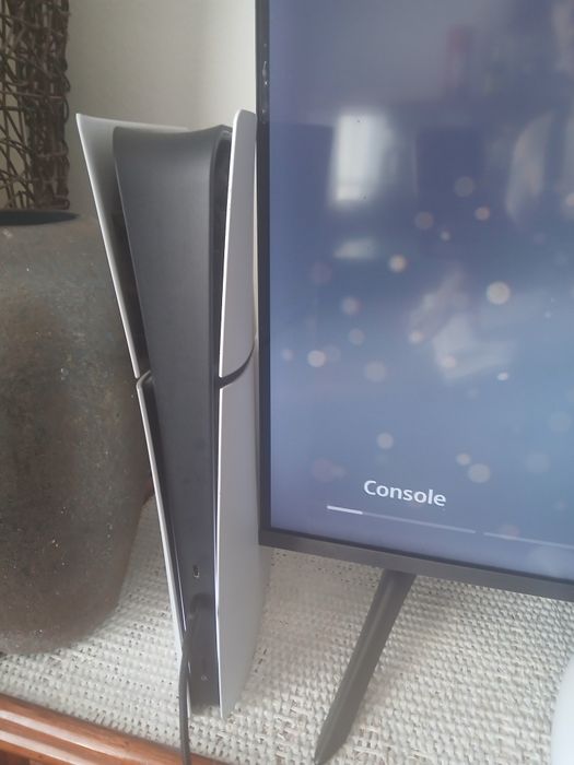 Ps5 com 2 comandos para venda