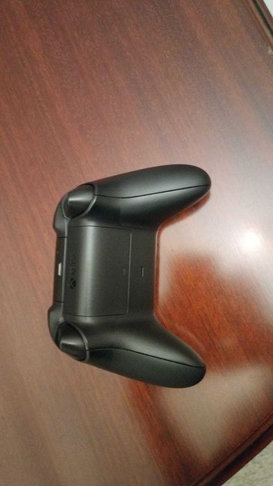 Comando Xbox Wireless - Carbon Black (COMO NOVO)