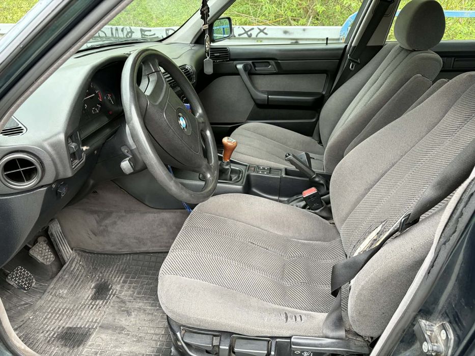BMW E34 518i Touring* Panorama* Przelot*