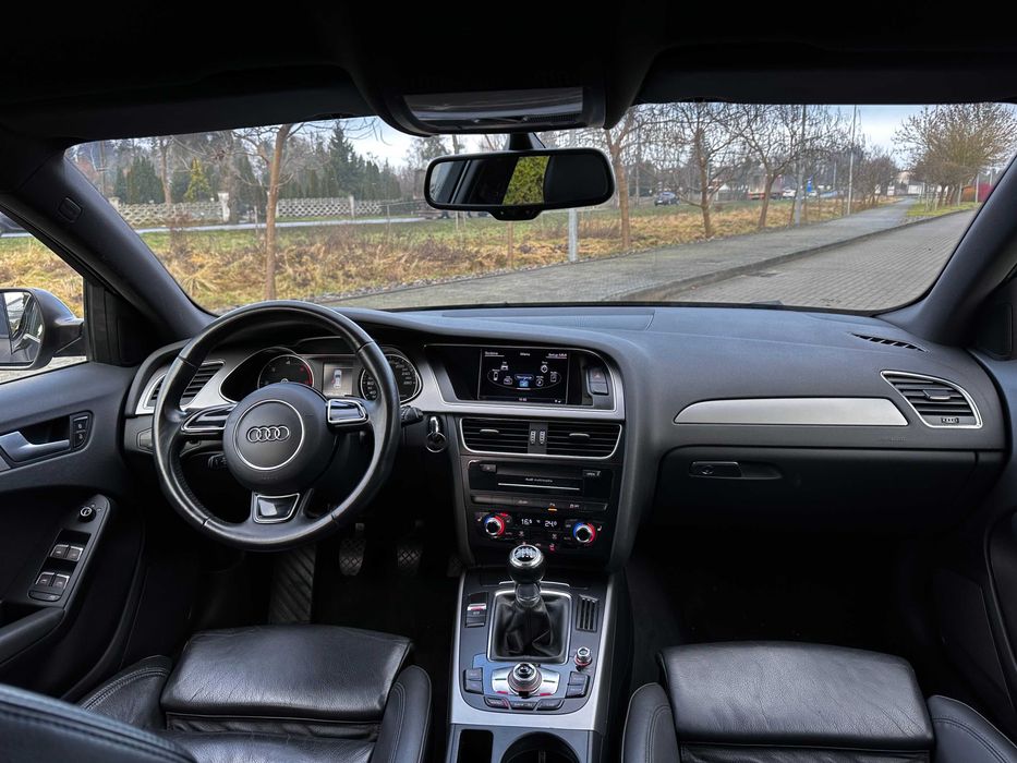 Audi a4 b8  S-line/ 2.0tdi 140km 2013r / Bi xenon / Ledy