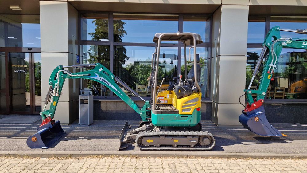 minikoparka , koparka Lovol FR18E2-u, ciężar 1850 kg, silnik Yanmar