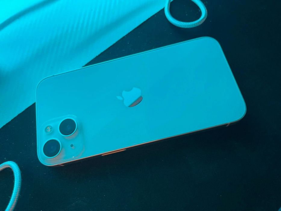 Iphone 13 128gb  Branco lindo como novo bateria a 100%