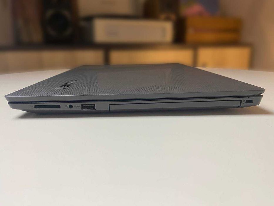 Ноутбук Lenovo V130-15IKB | Core i3 7020U | 8GB RAM DDR4 | 240GB SSD | Intel HD Graphics