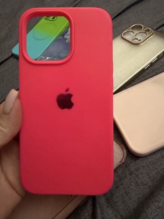 Чохли  на iPhone 13 Pro