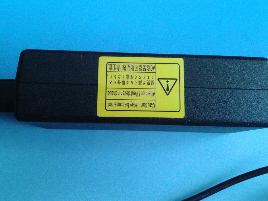 Блок питания  HIPRO HP-A0652R3B  19V . 3.42A  для ноутбука