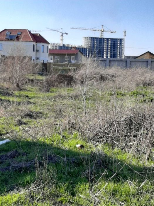 Продам участок 30 сотки первая линия моря
