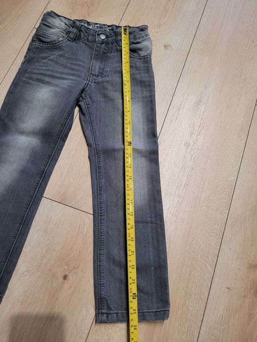 116 Spodnie jeansowe jeansy chłopięce Lidl lupilu szare