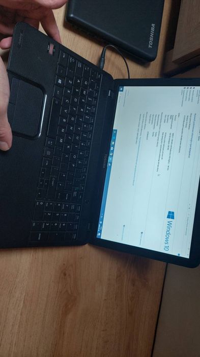 Laptop Toshiba Satellite C850D - 11Q