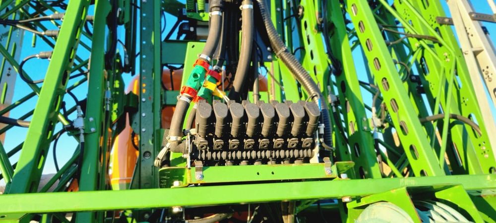 sprzedam opryskiwacz amazone ug 3000 specjal