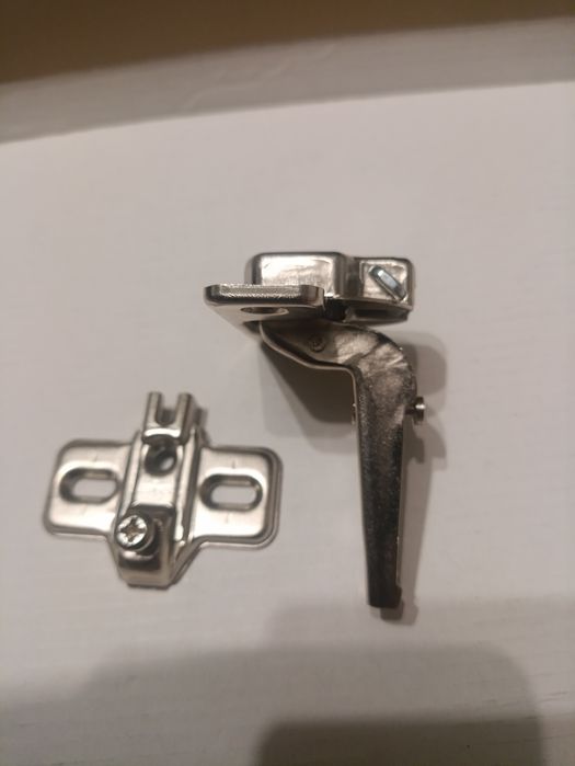 Продам мебельные петли