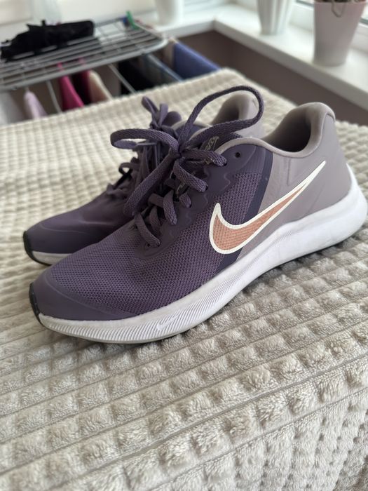 Nike starrunner just do it