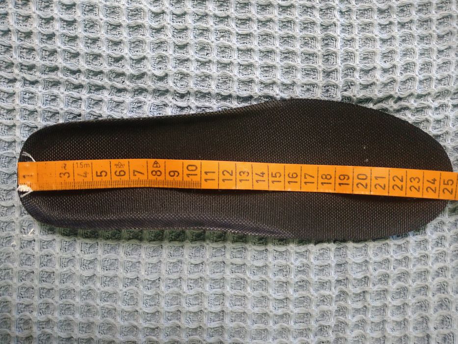 Мокасни кросівки