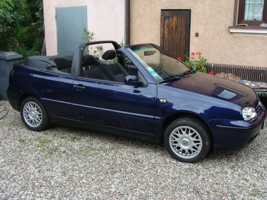 Volkswagen Golf Cabrio