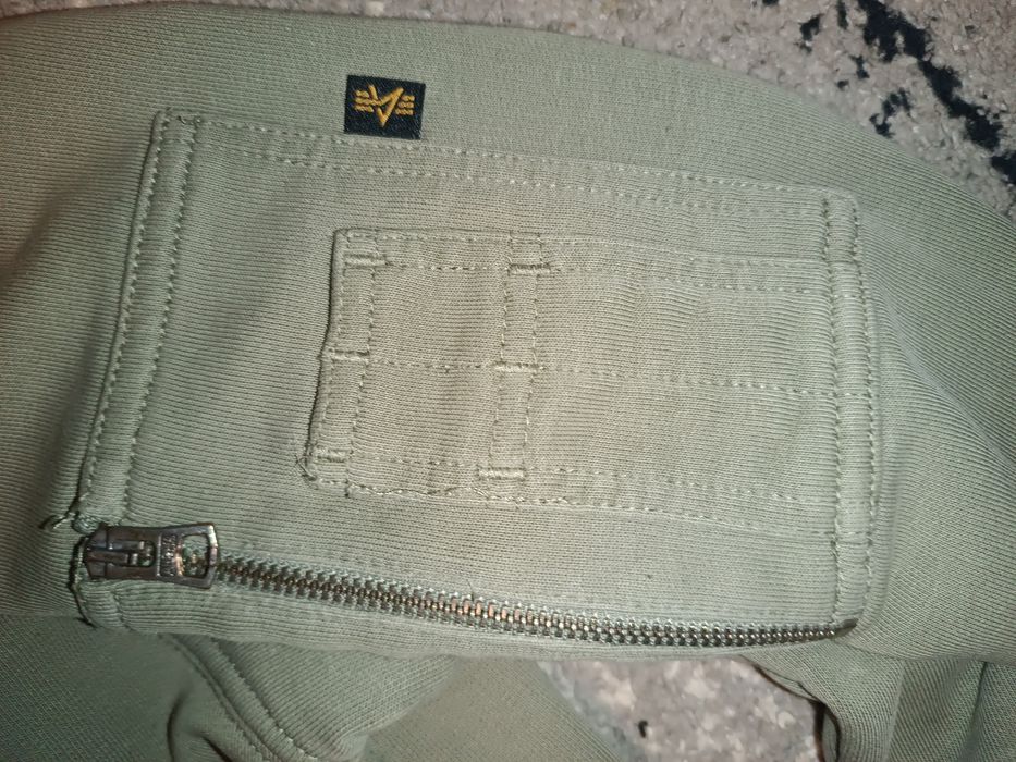 Свитшот alpha industries