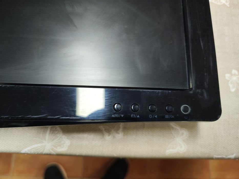 Monitor Philips 226V3L