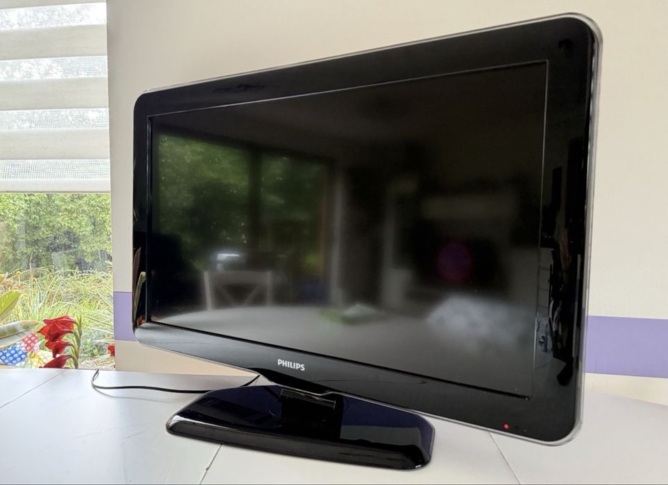 Telewizor Philips 32" Full HD - okazja!