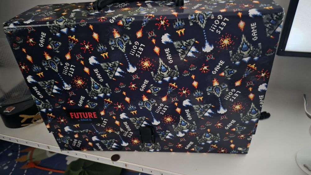 Słuchawki myszka pistolety