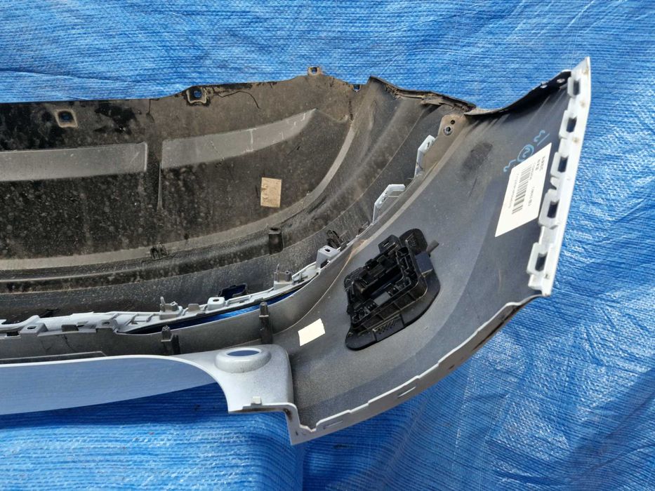 Volvo EX30 zderzak tył Bardzo Ładny Oryginał
