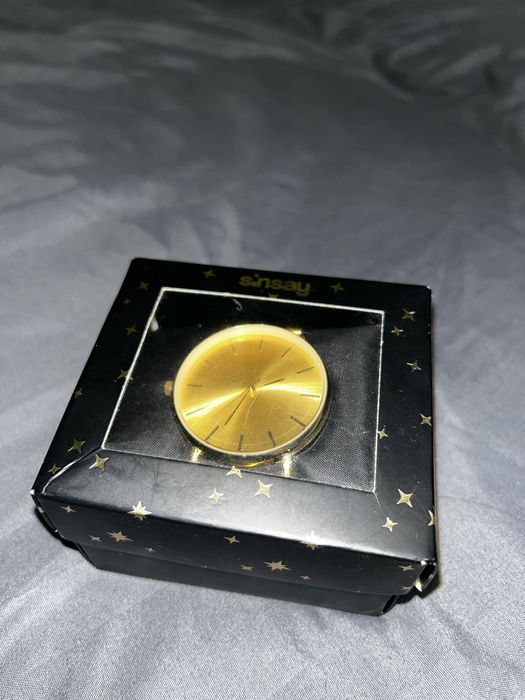 годинник з sinsay