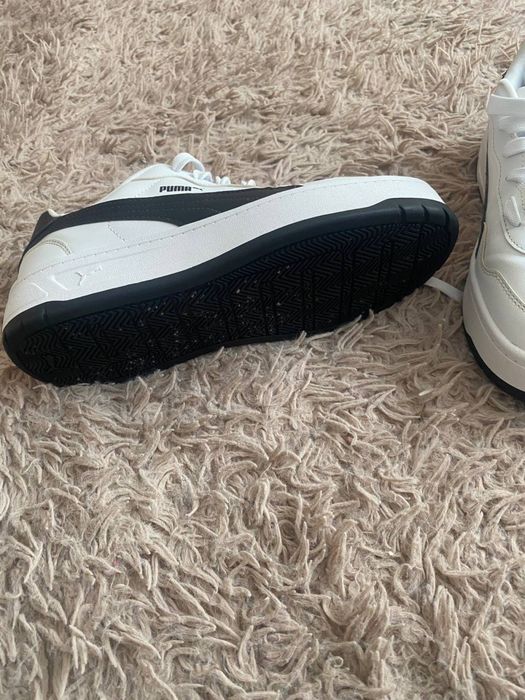 Шкіряні кросівки Puma