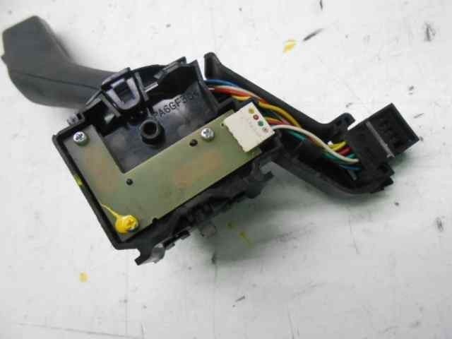 COMANDO PISCAS SEAT LEON 2008 -1K0953513GFKZ