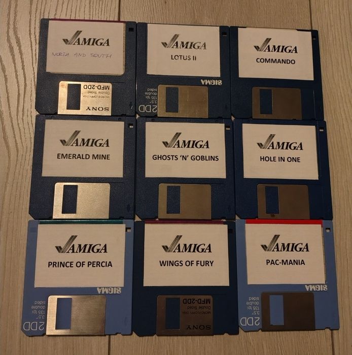 Prawdziwe, sprawne dyskietki DD Amiga / Atari (35x dyskietka)