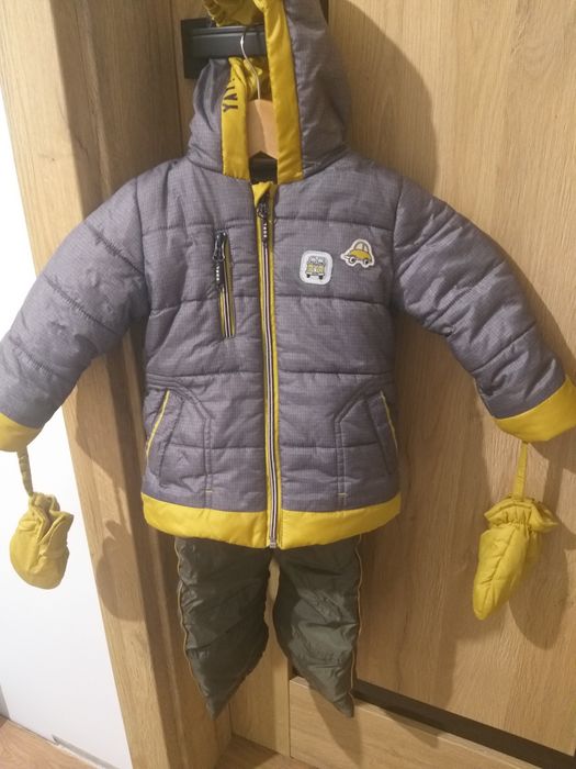 Sprzedam kombinezon dla chłopca r. 80