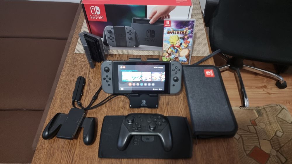 Nintendo Switch Duży Zestaw (Pro pad, gra, gadżety)