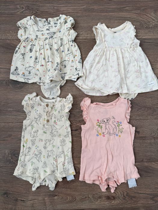 Одяг на 4-6 місяців та на 6-9 місяців