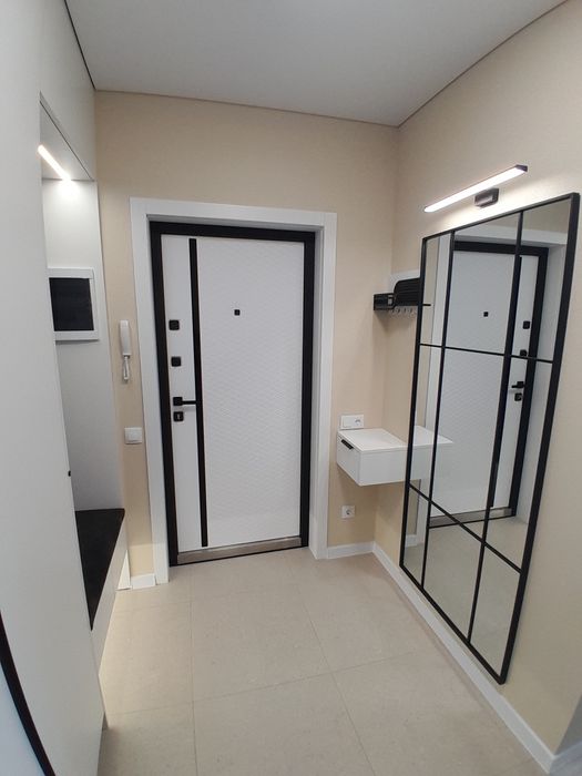 Новобудова Центр 2к.кв-70м2 Новий ремонт!