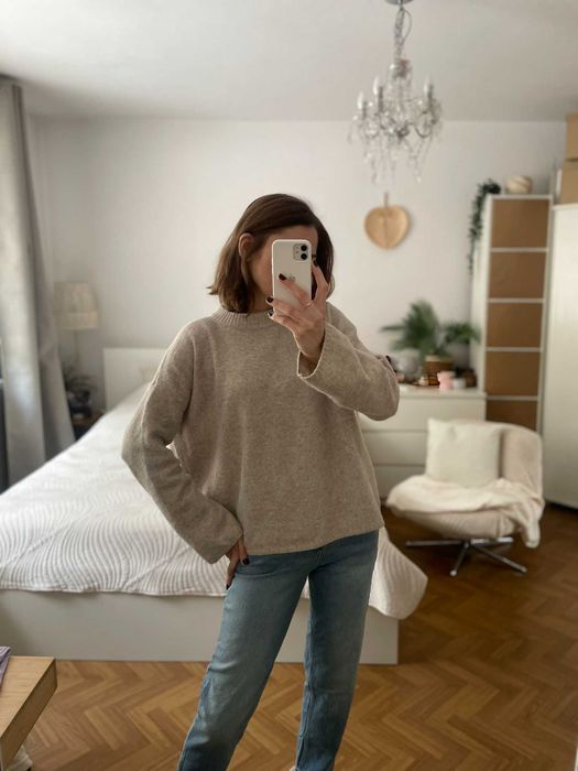 H&M sweter beżowy melanż oversize z włosem wełna S 36 M 38
