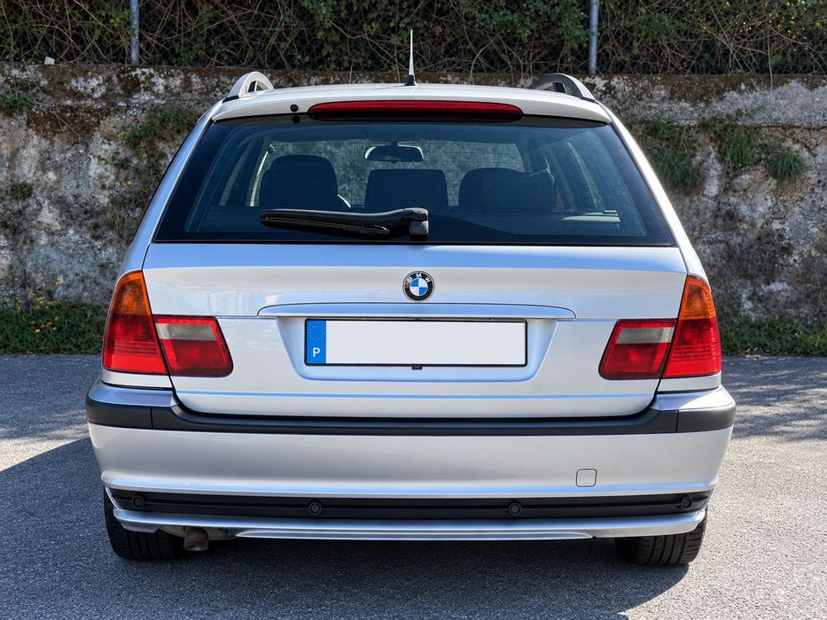 BMW 320d Touring 150cv Automática foto 5