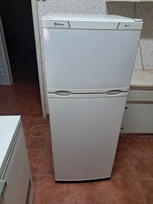 Frigorifico com congelador Balay