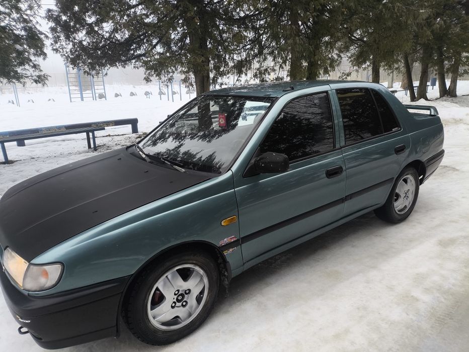 Nissan Sunny 1.4 Ланц бензин 1995 року Нісанн Санні в хорошому стані