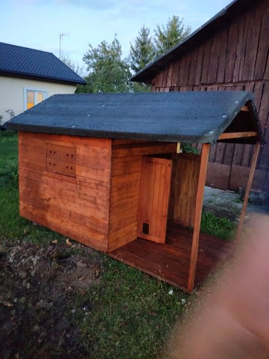 Sprzedam drewniany  domek
