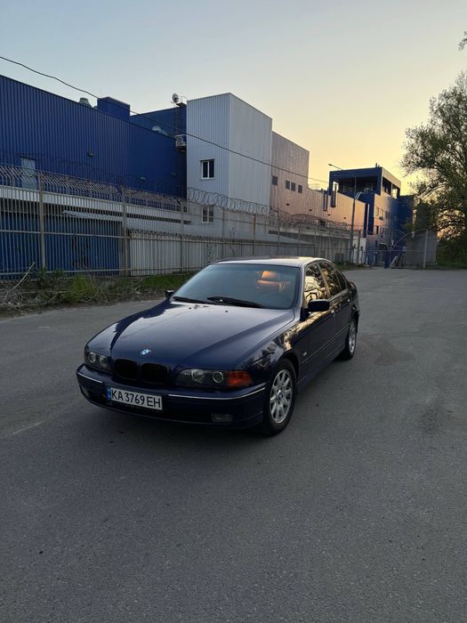 Продам BMW e39 M52b25