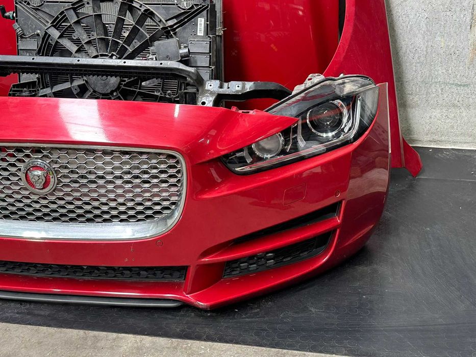 Frente completa Jaguar XE 2.0L (2017)