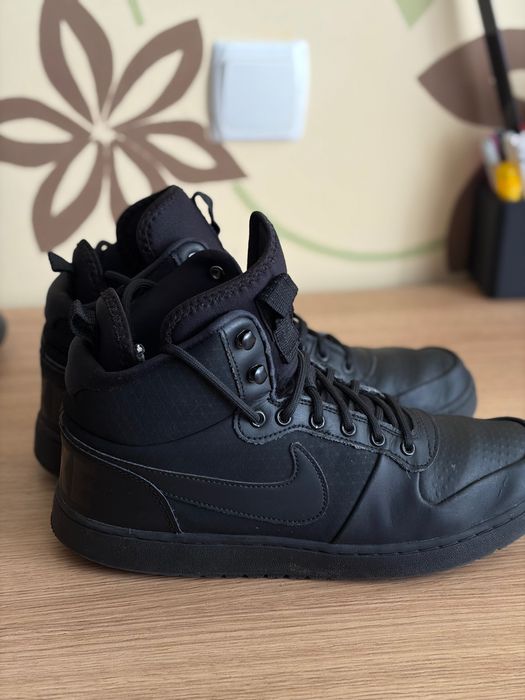 Кеди чоловічі Nike чорні 42 розмір