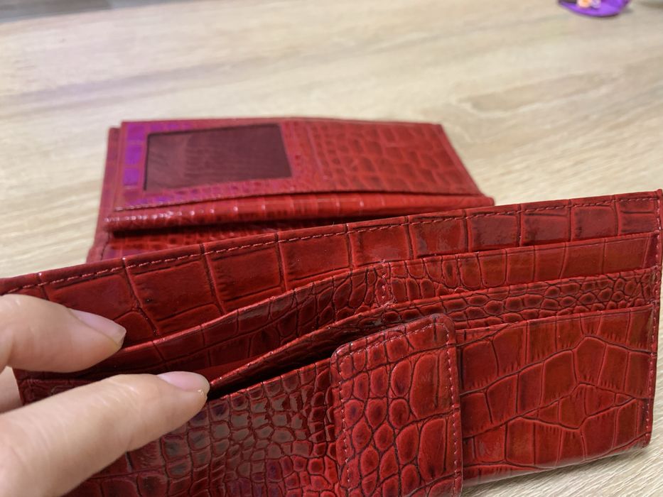 Кожаный женский кошелек