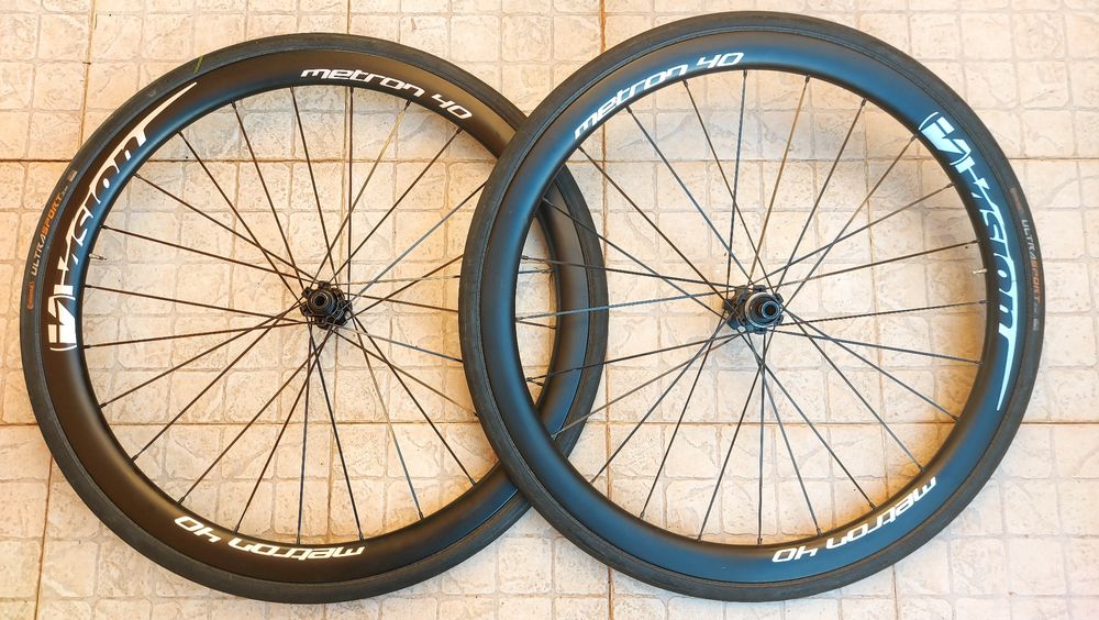 Rodas vision Metron 40 carbono Disco.