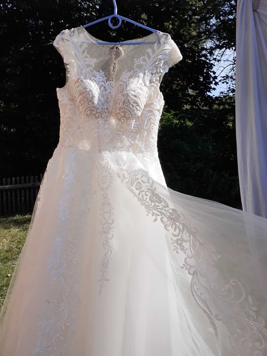 suknia ślubna księżniczka