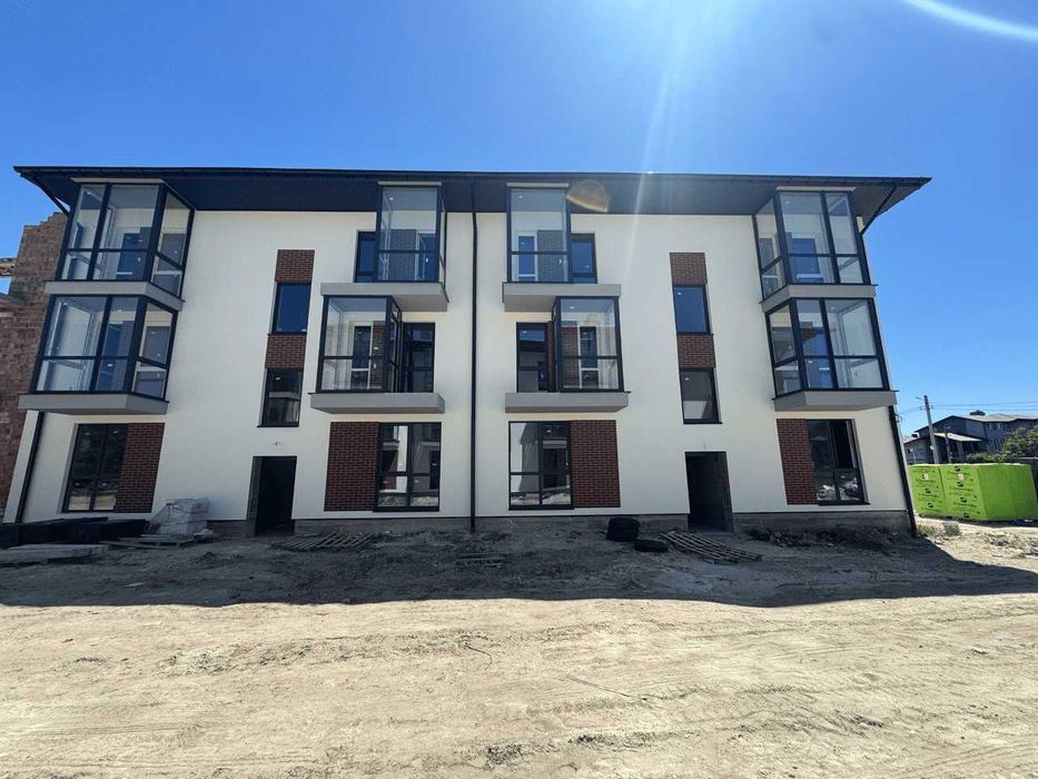 Продам 2 кімнатну Винники 62 мкв секція 4