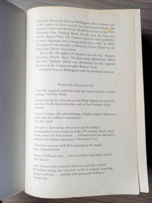 The Invisible Road - Elizabeth Knox