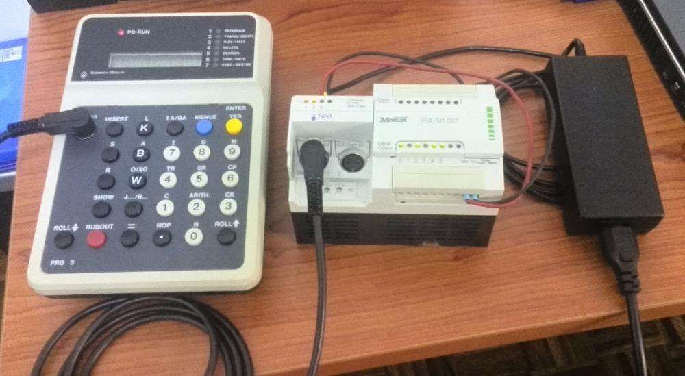 Klockner-Moeller Programmable Logic Controller (PLC) – Free Shipping64738839250691123