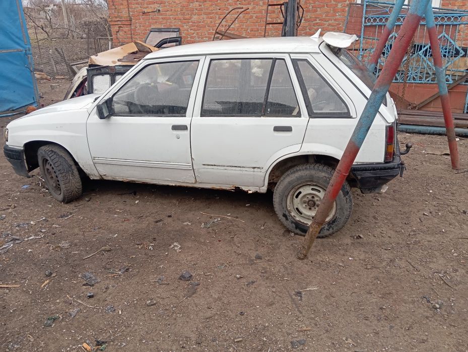 Продам двигун Опель корса А 1.2 бензин.Запчастини двигуна Опель корса А