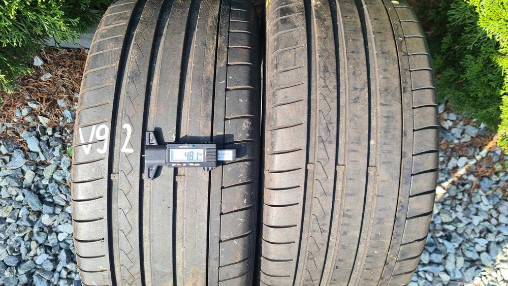 (V92) Opony Dunlop 235/40ZR18
