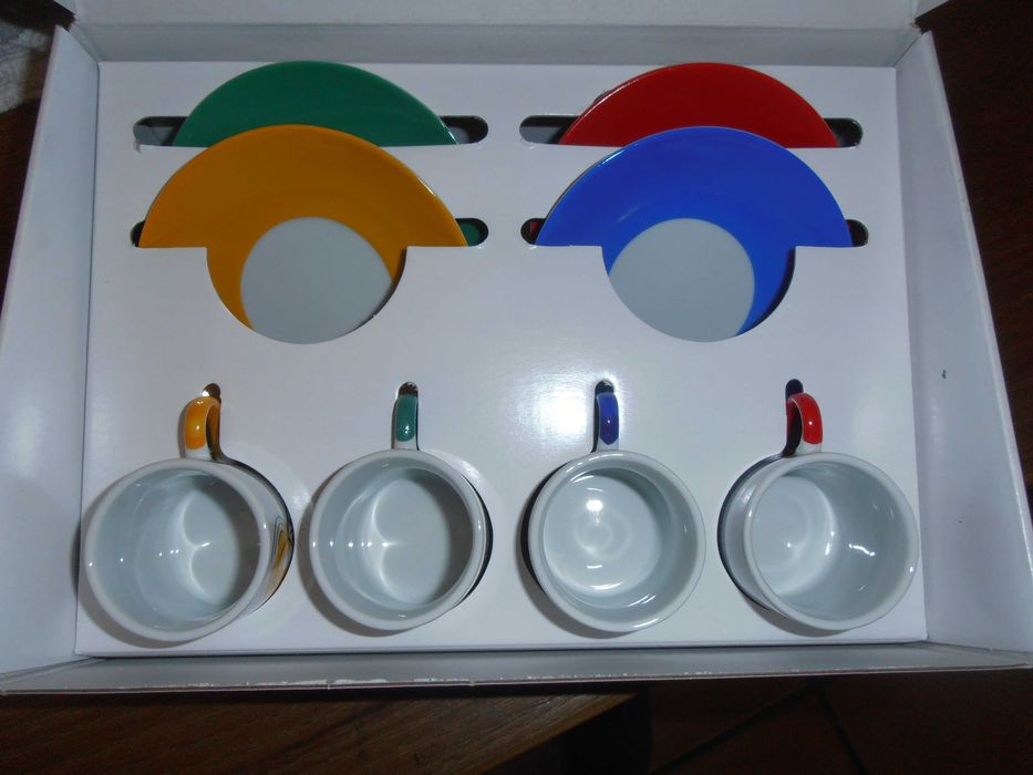 4 chávenas de café pintadas à mão Joan Miró- barcelona
