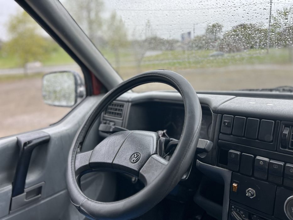 Продам Бус т4 1.9 Дизель