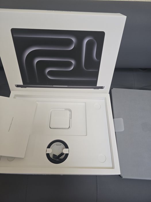 MacBook Pro 14" M5 16Gb/1Tb (MDE14)